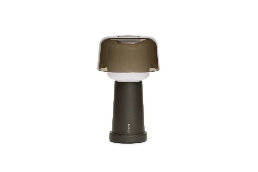 fatboy-revolve-portable-lamp-coffee-packshot-01-108093.webp