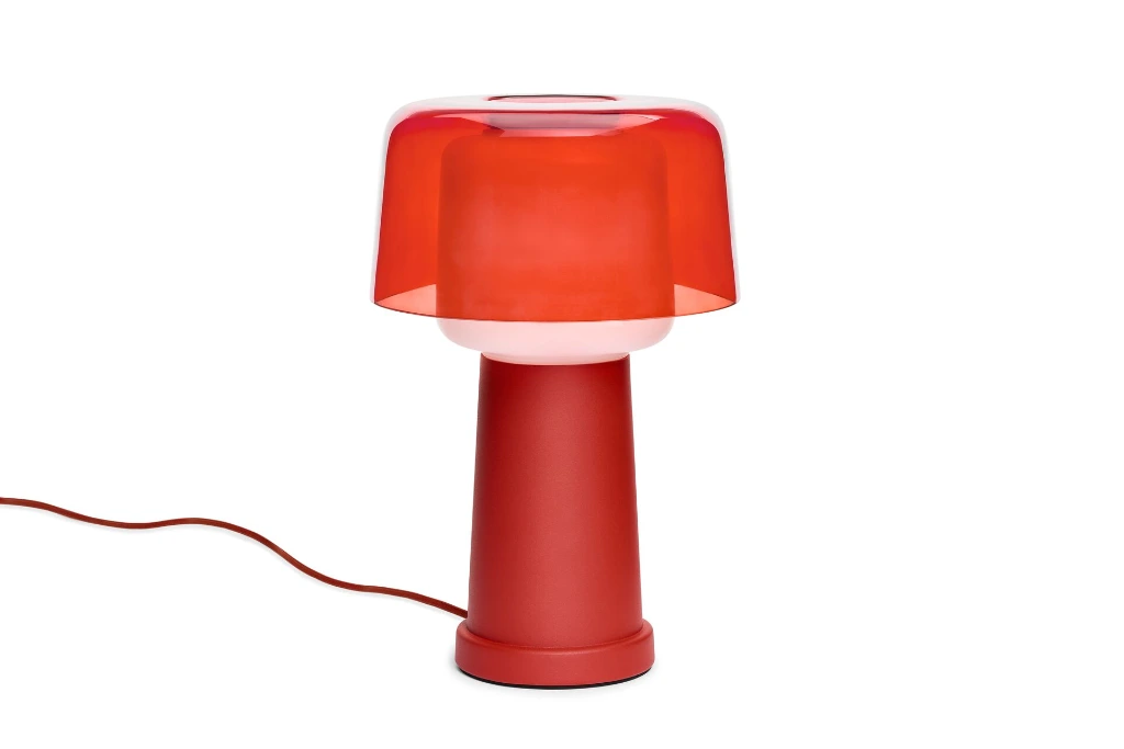 fatboy-revolve-table-lamp-cayenne-packshot-01-108099.webp