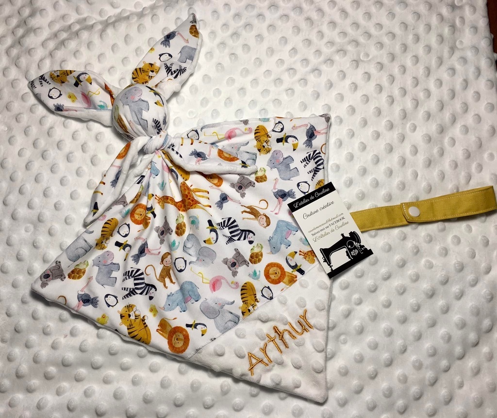 Doudou lapin personnalisé
