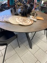 Table en céramique ronde 150 cm coloris rouille