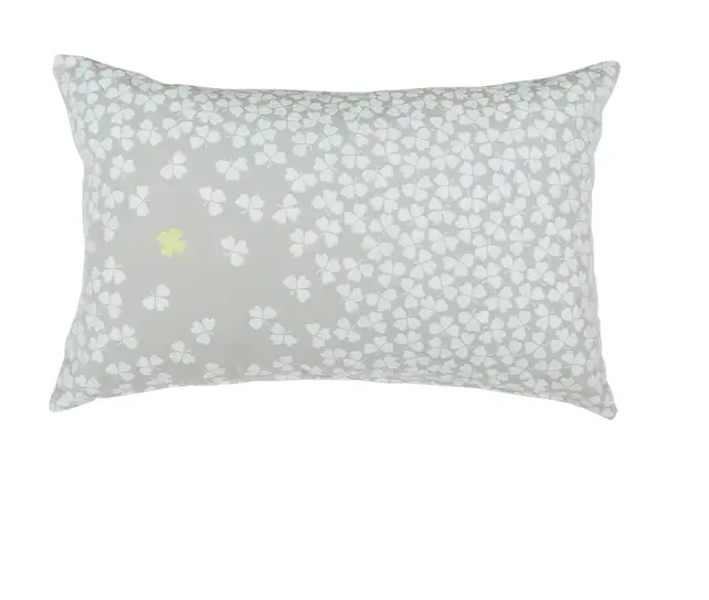 Coussin déco outdoor Trèfle 68x44 cm  